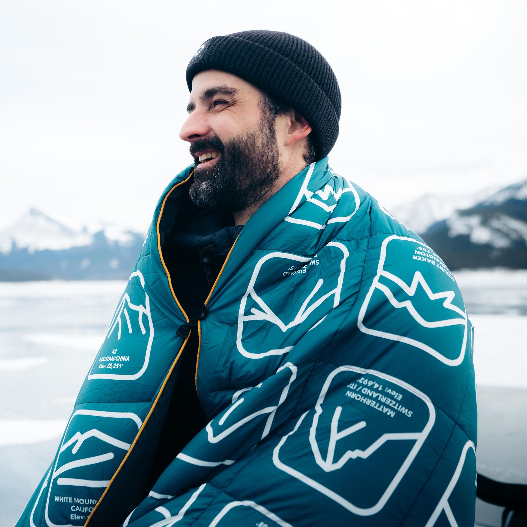 Graphene Puffer Blanket – Nomadix Canada