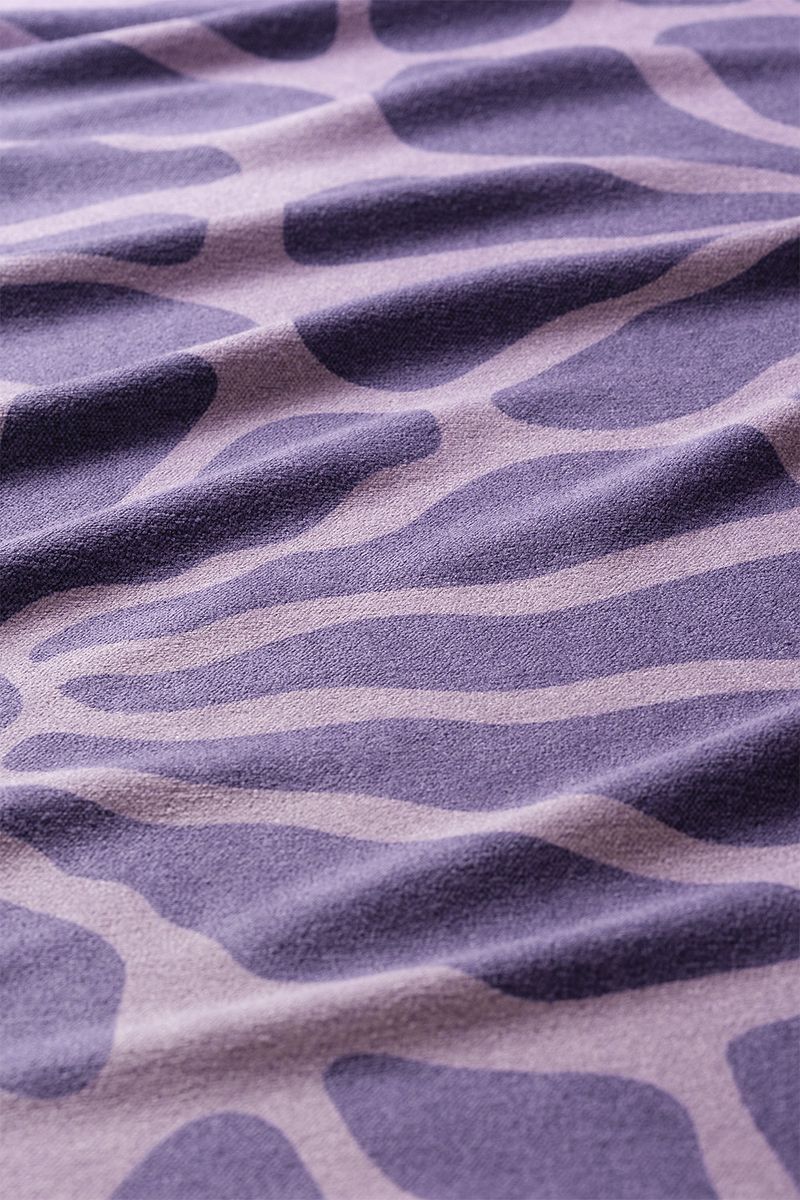 Original Towel: Lazy Daisy Dusk