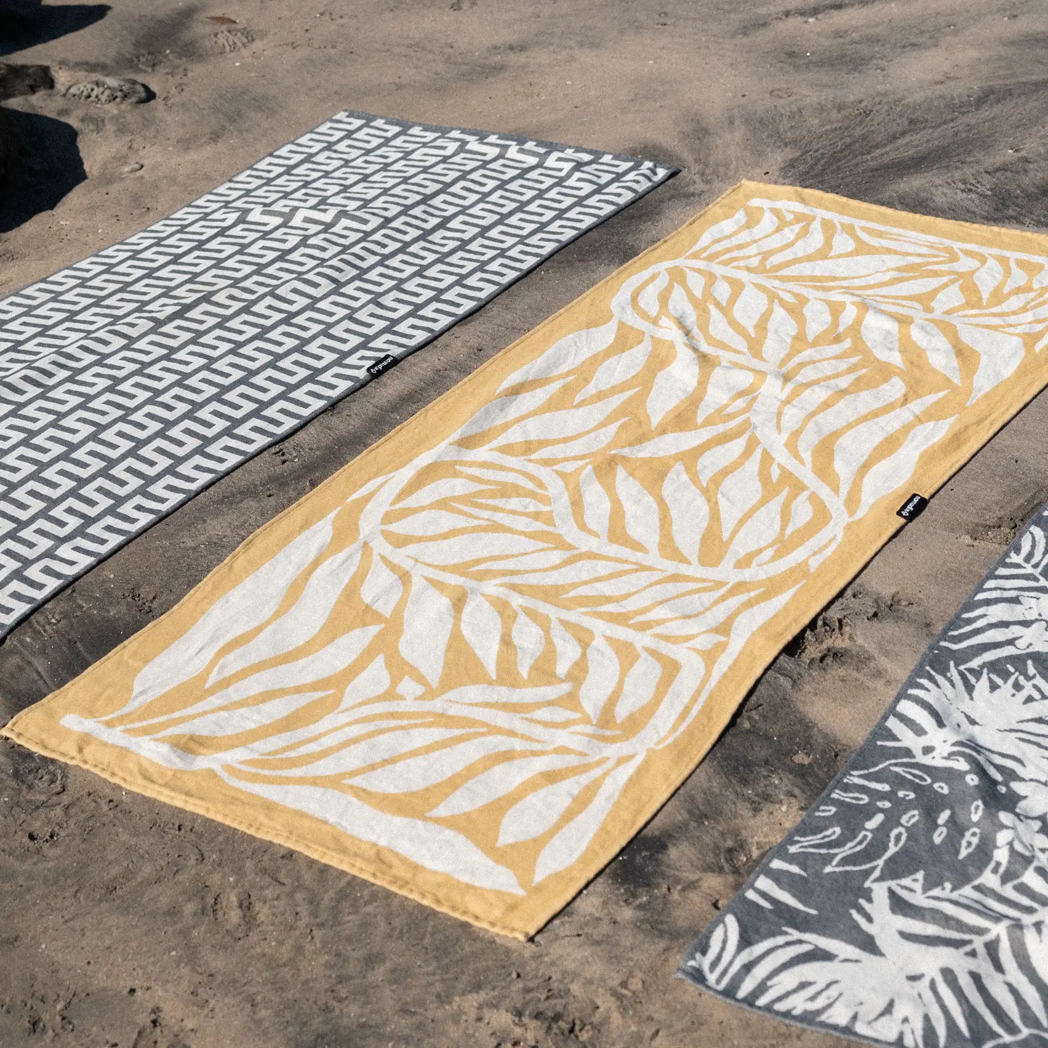 Organic Travel Towel: Jungle Vine Amber Sun