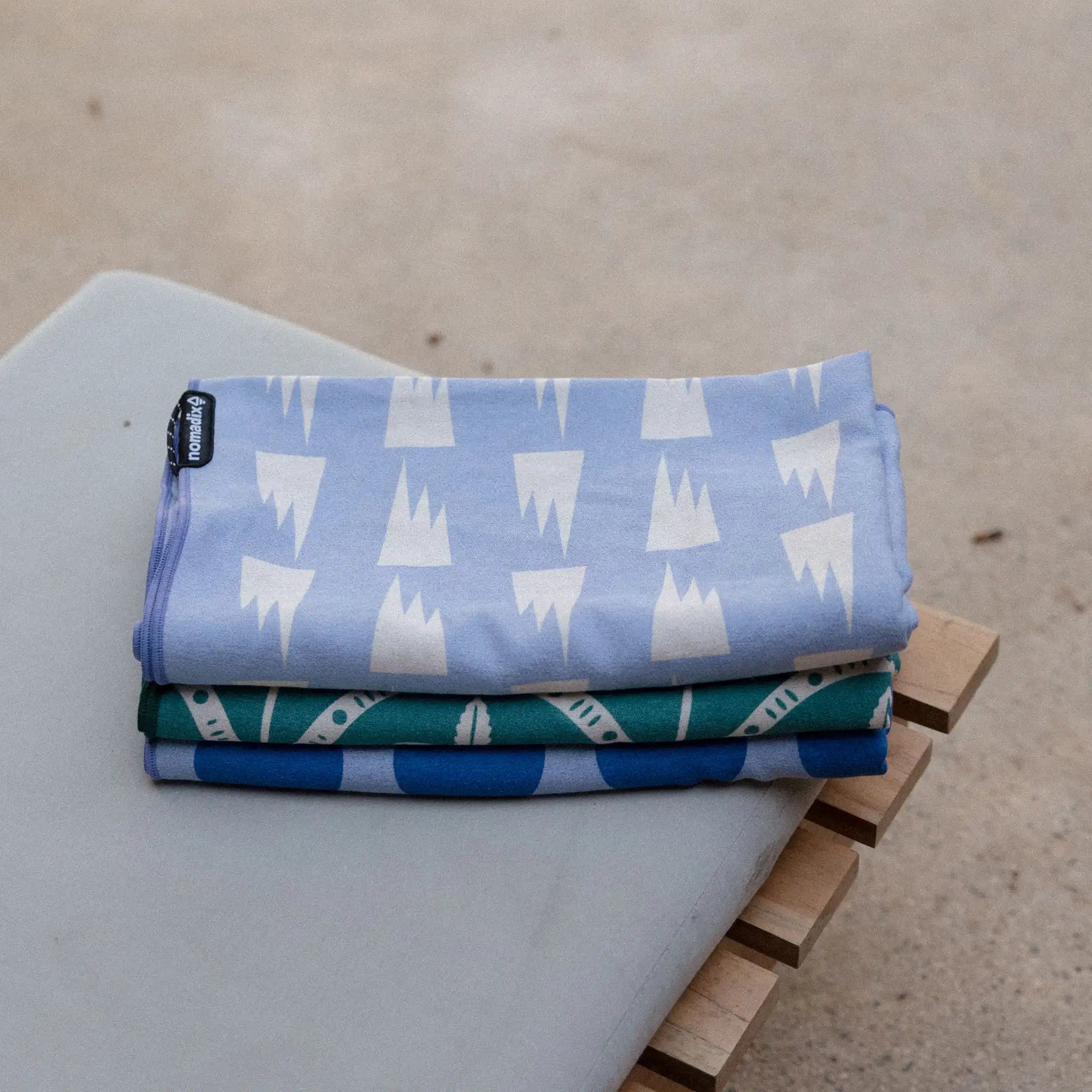Original Towel: Summit Coastal Blue – Nomadix Canada