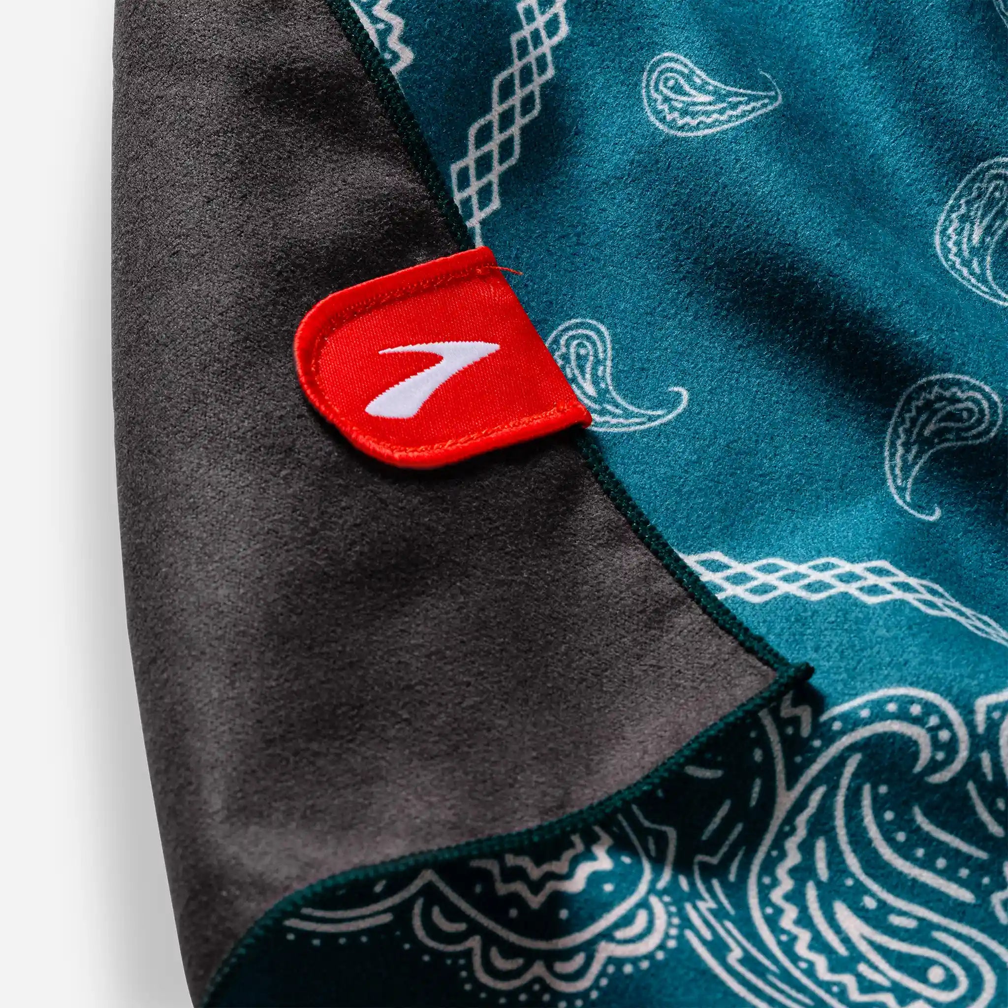 Bandana Towel – Nomadix Canada