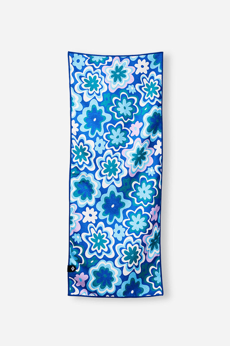 Mini Towel: Groovy Flowers Blue Green